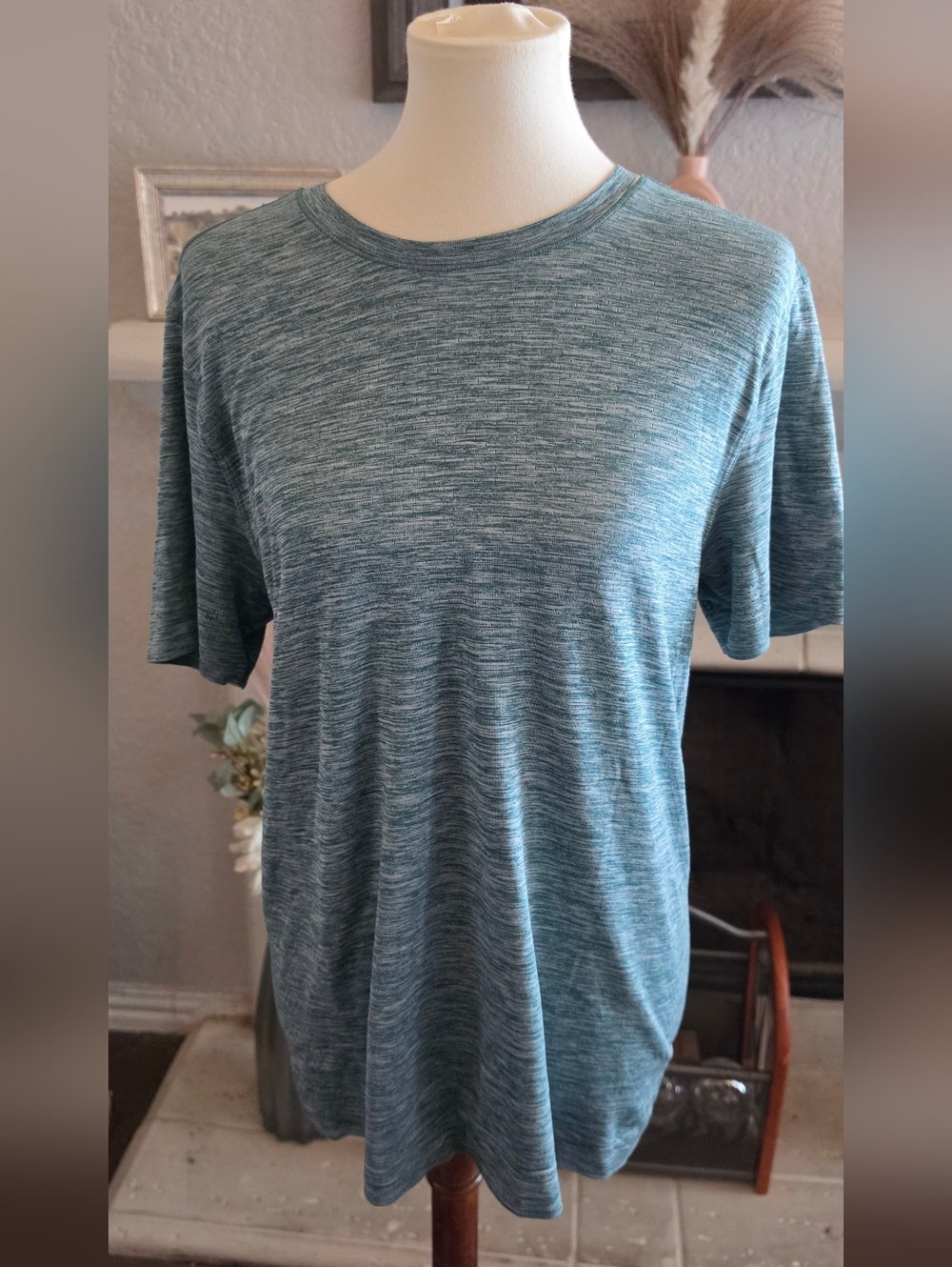 Mens Lululemon Blue Metal Vent Top Shirt Tee Size Medium Time To Get Dirty